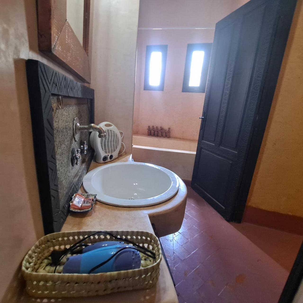 Riad Kasbah Omar Ourika Esterno foto