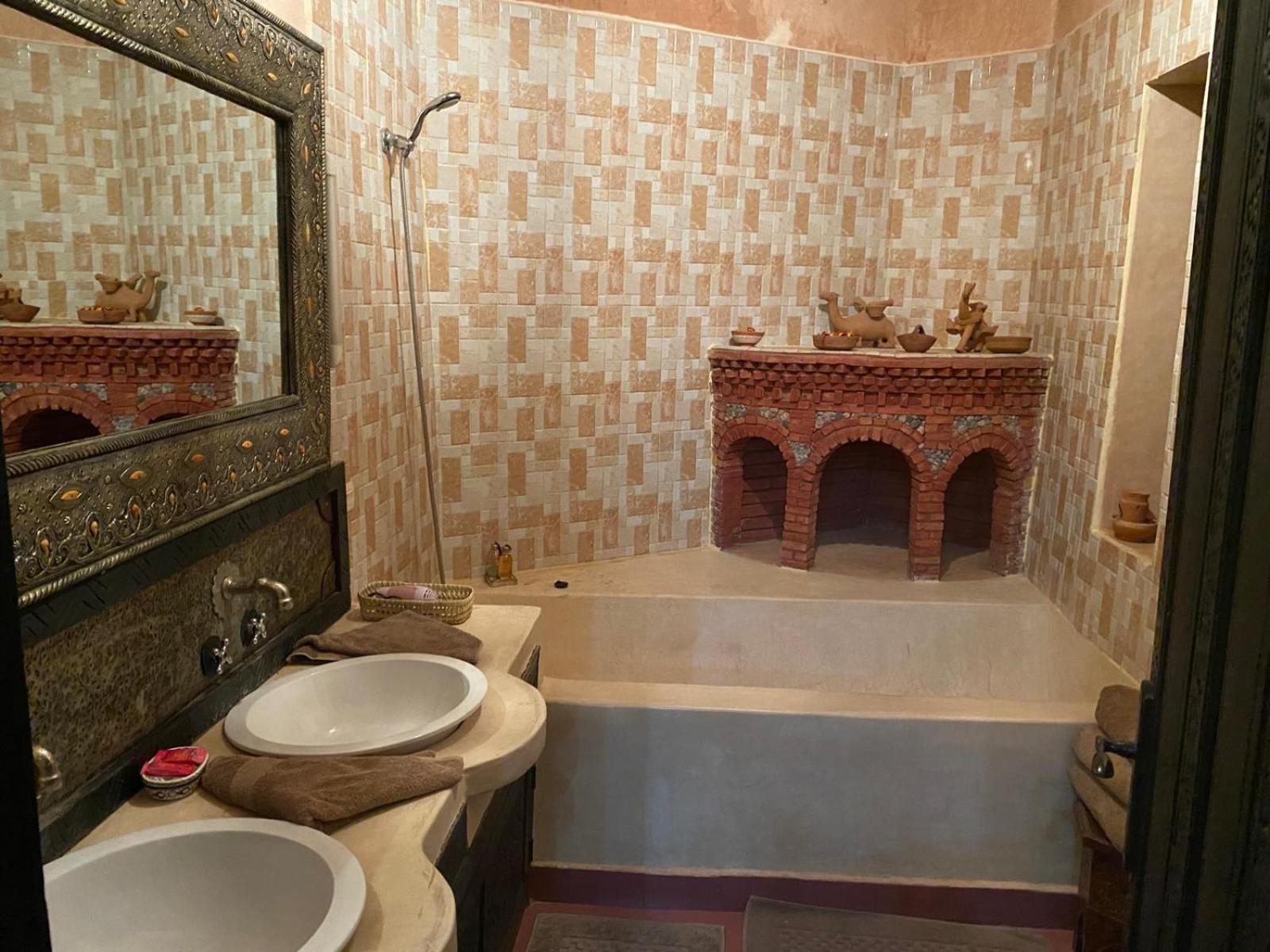 Riad Kasbah Omar Ourika Esterno foto